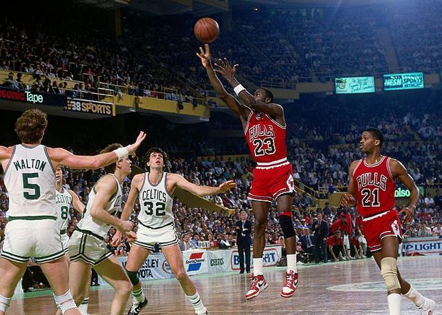  公牛新帅首战演绎防守逆袭  