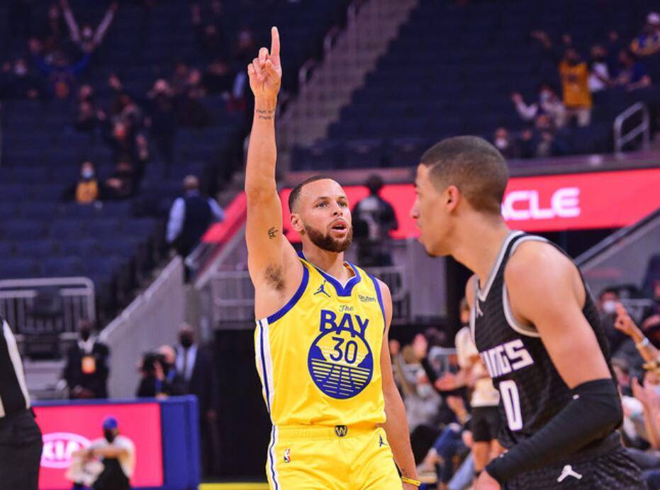  国王新球馆揭幕战惜败金州勇士队  